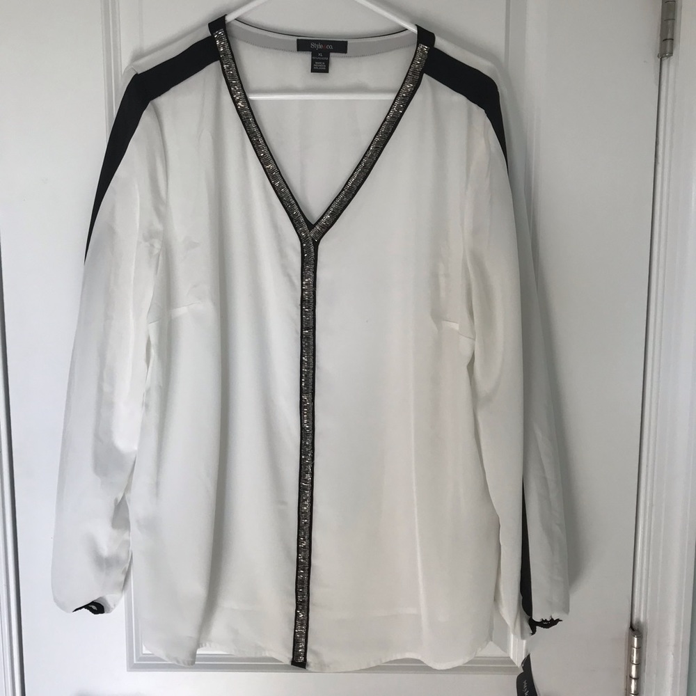 Women’s long sleeve top, sizeXL